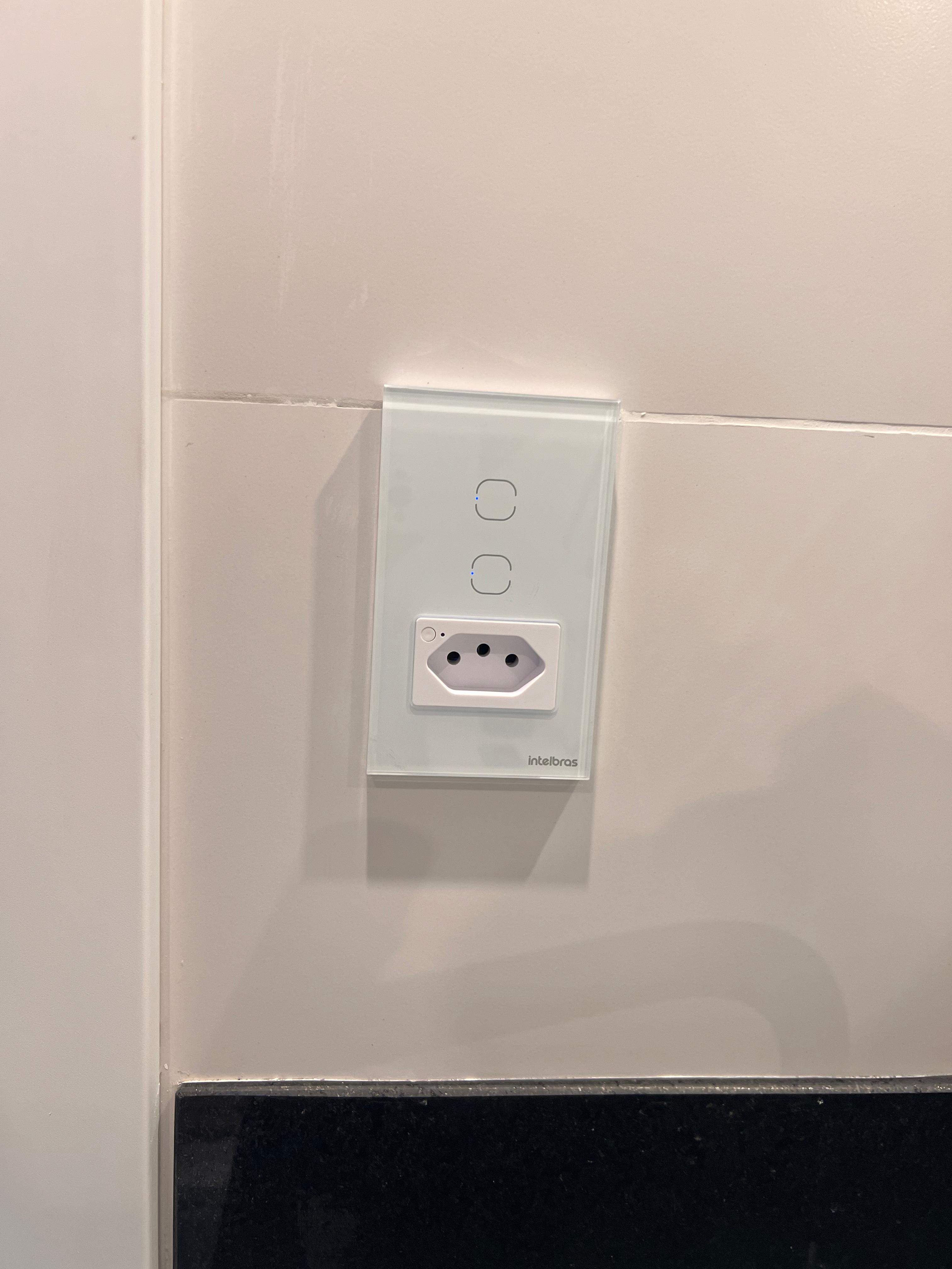 Brizz Smart Stay