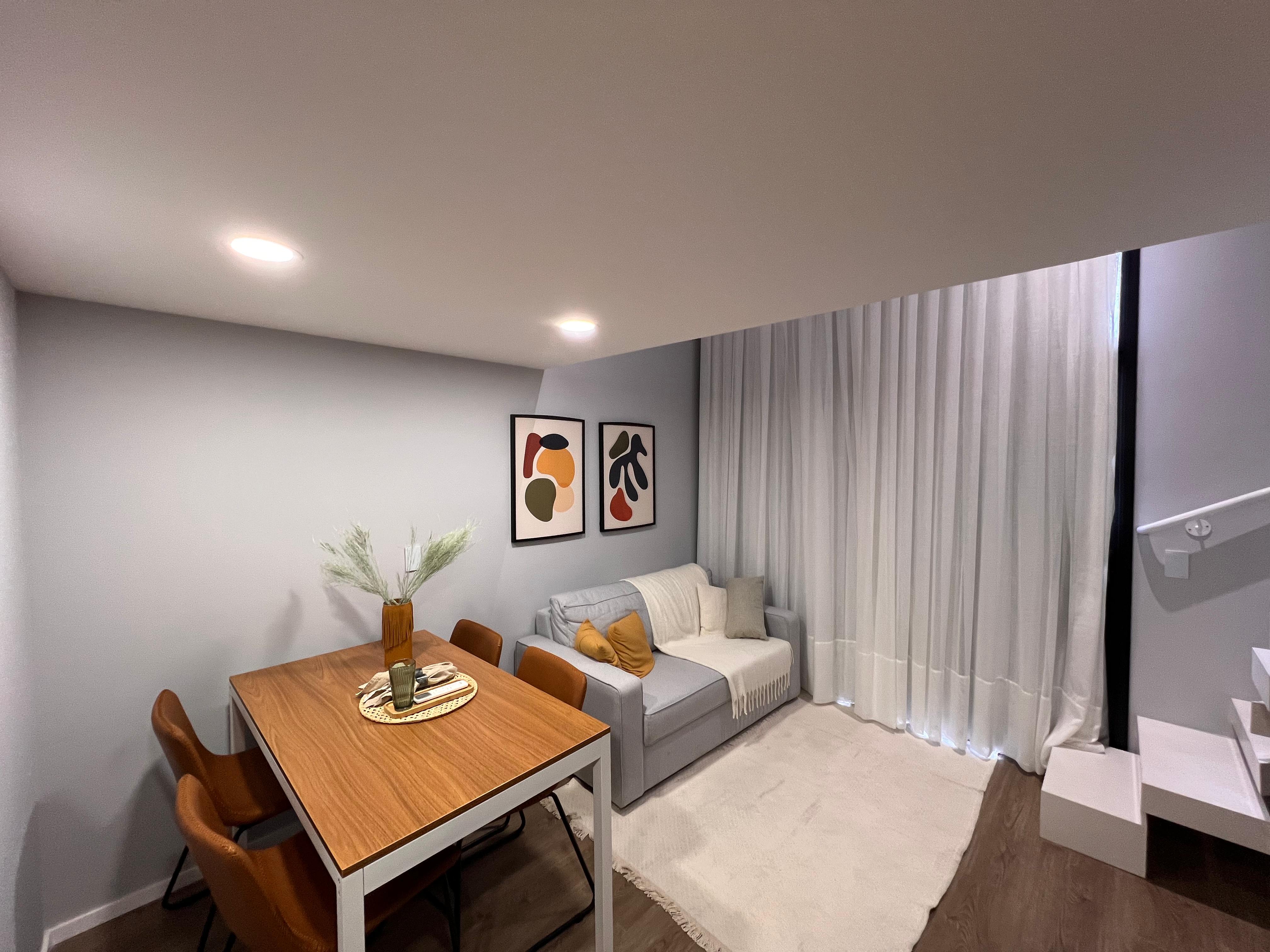 Brizz Smart Stay